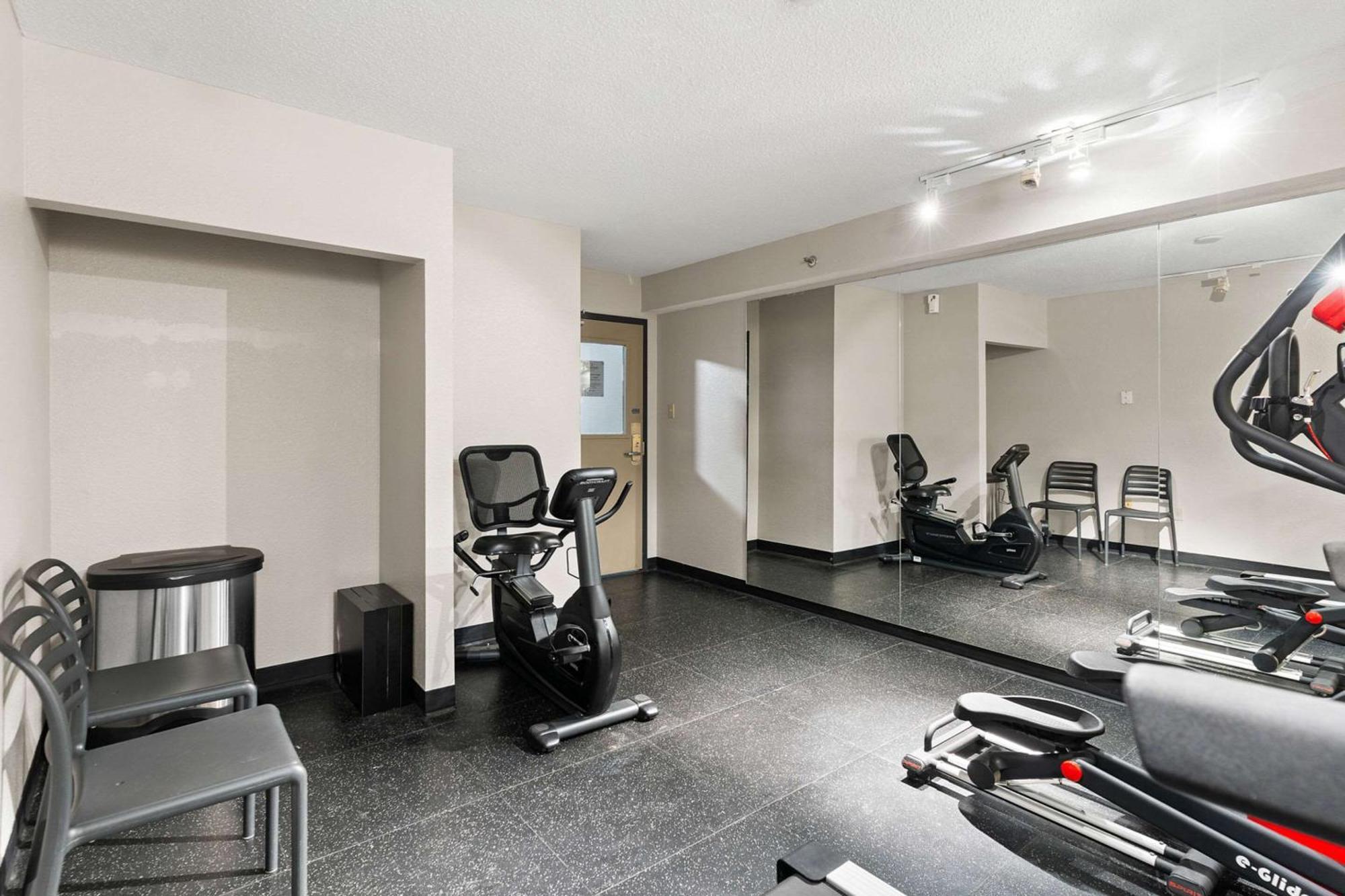 Country Inn & Suites By Radisson, Saskatoon, Sk Экстерьер фото