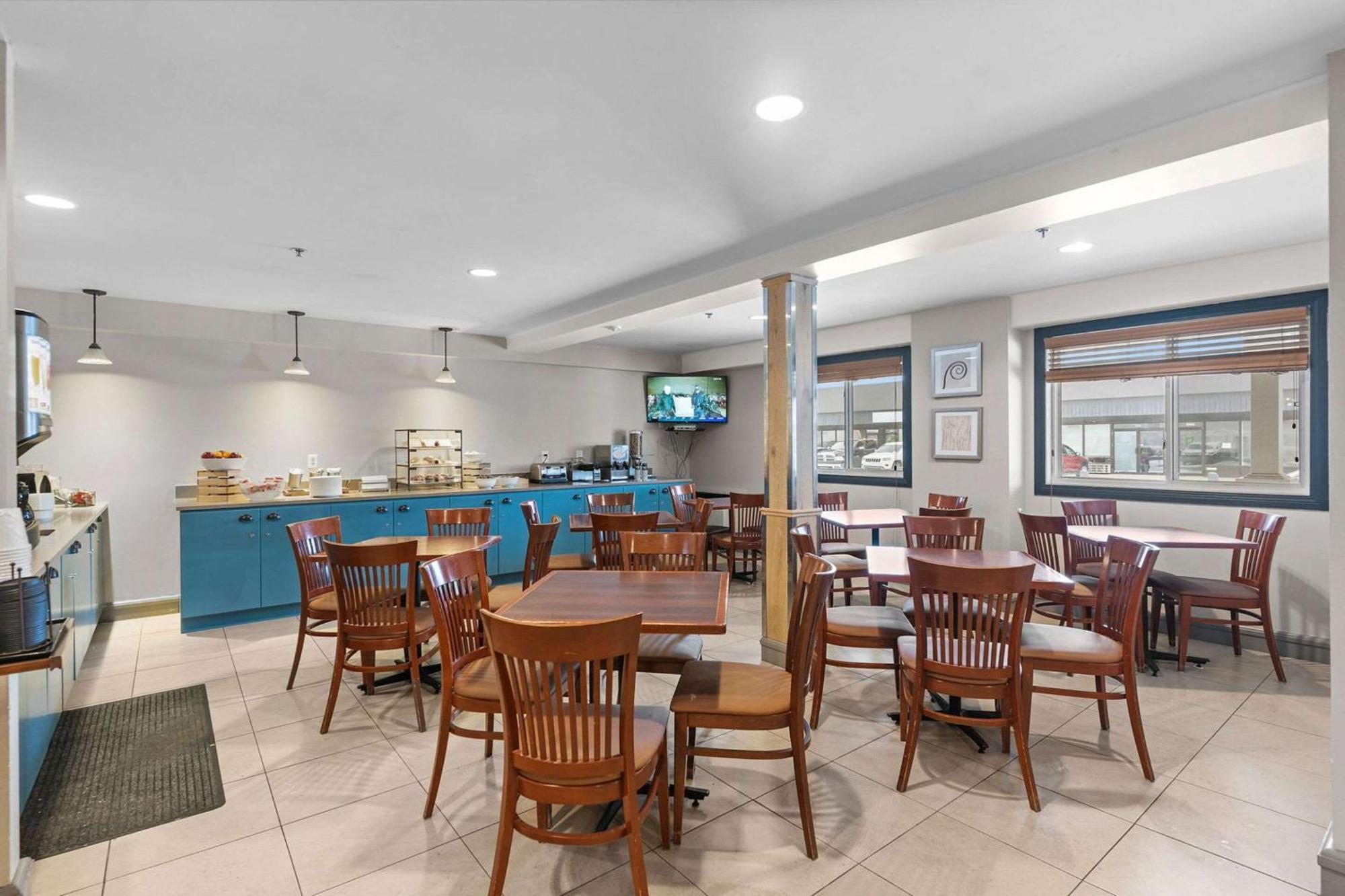 Country Inn & Suites By Radisson, Saskatoon, Sk Экстерьер фото