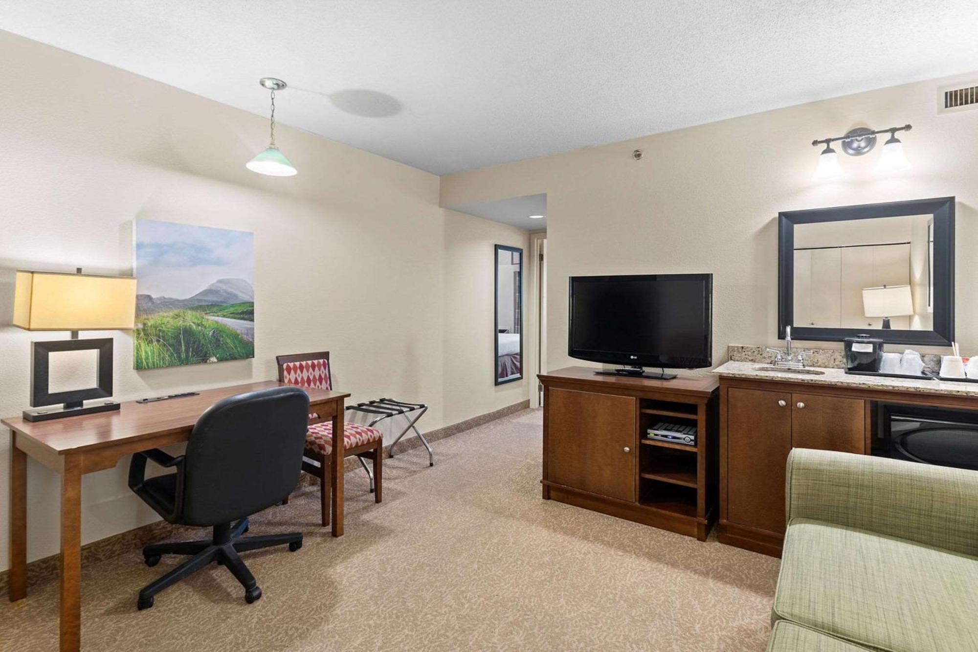 Country Inn & Suites By Radisson, Saskatoon, Sk Экстерьер фото